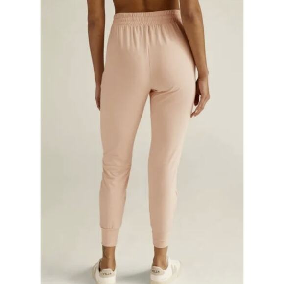 Beyond Yoga Heather Rib Street Jogger Pink Salmon Size Large - Picture 2 of 10